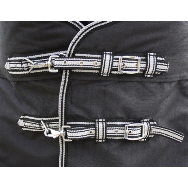 "TOUGH HORSE" - Regendecke - Half Neck - MIT Unterdecke (100gr.) -1680D - SCHWARZ - 74" (125cm) bis 80" (155cm)