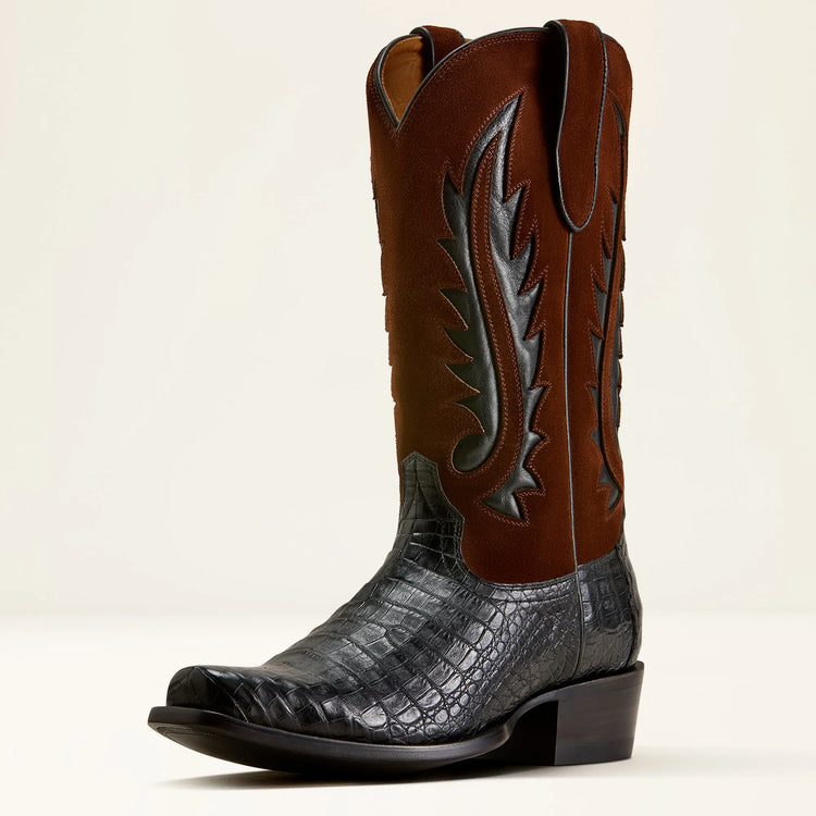 Stiefel und Schuhe