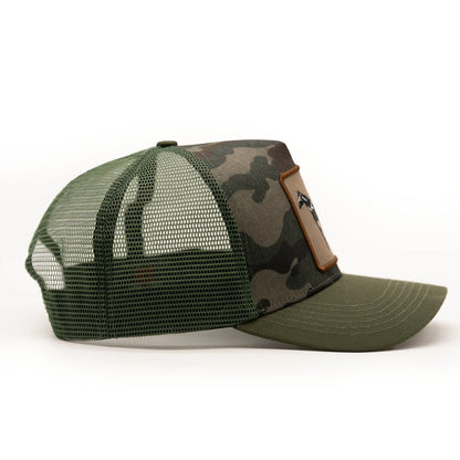 Camo QH Curved Brim Trucker